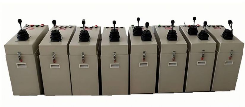 點擊查看詳細信息<br>標題：七、QT6S工業橋機主令控制器型聯動控制臺 閱讀次數：511